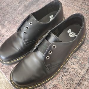 Dr. Martens 1461 laceless oxfords